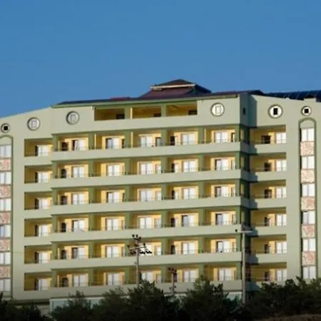 Grand Termal Szálloda Kozaklı